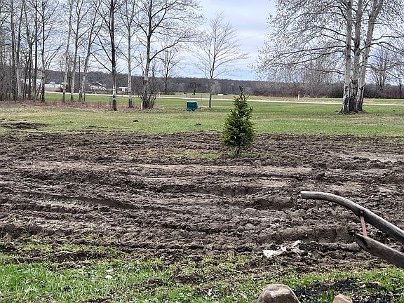 3rd image of 2994 County Line Rd
