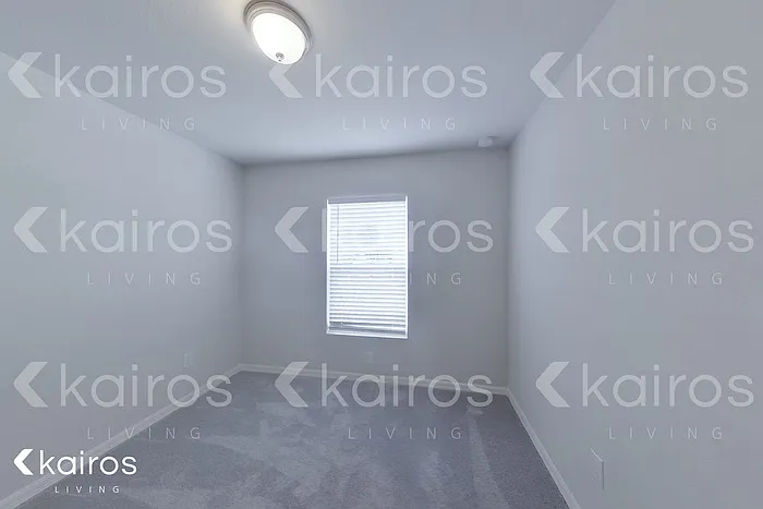 1813 Lawn Ave — Photo 6
