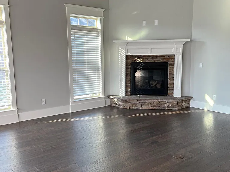120 Arbor Creek Trl — Photo 4