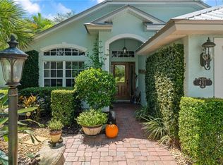 451 11th Sq SW, Vero Beach, FL 32962