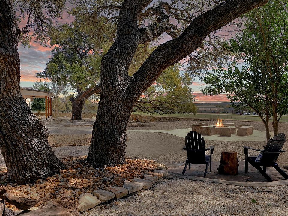 1st image of 1668 Rocky Rd