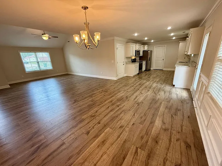 1165 Malone Dr — Photo 5