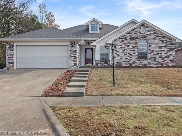 2728 Elfen Gln, Van Buren, AR 72956