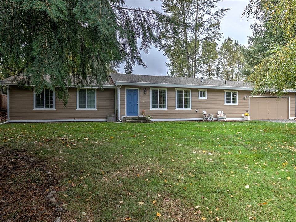 1st image of 20433 NE 133rd St