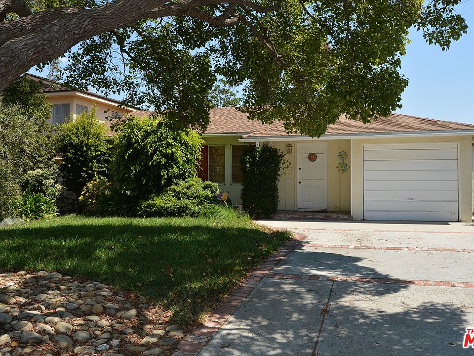1st image of 3528 Military Ave