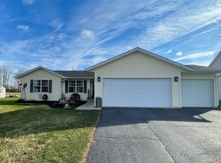 11231 Valerian Way, Roscoe, IL 61073