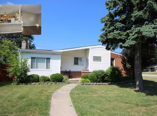 23025 Avalon St, Saint Clair Shores, MI 48080