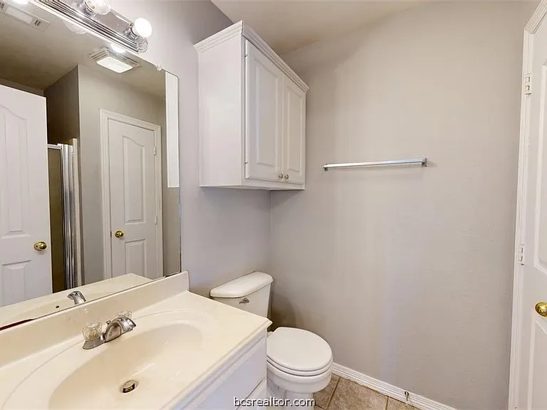 2404 Trace Mdws — Photo 13