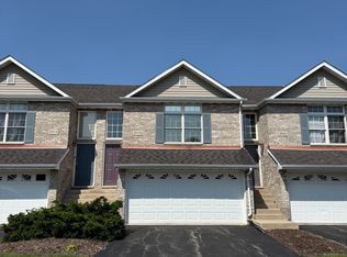 2502 Alpha Ct E, Dekalb, IL 60115