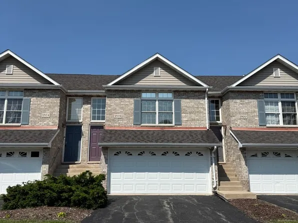 2502 Alpha Ct E, Dekalb, IL 60115