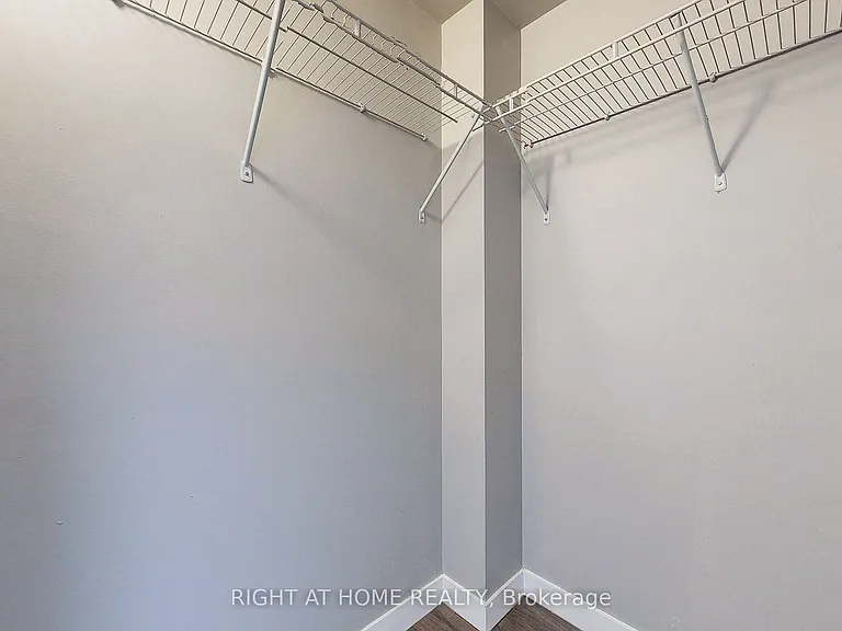 630 Rogers Rd #14 — Photo 22