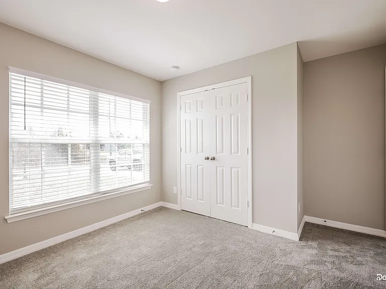 2910 57th St W — Photo 14
