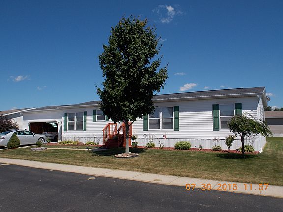 2nd image of 422 Birds Nest Ln