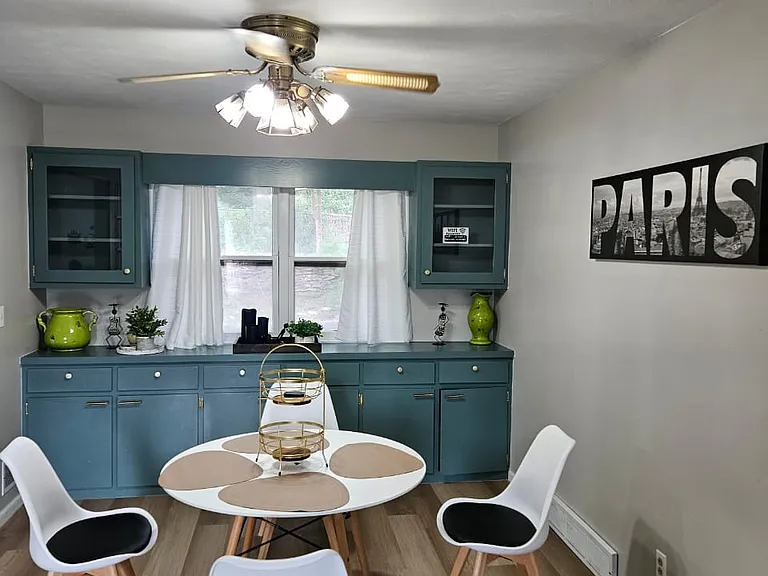 3010 S 46th Ave — Photo 8