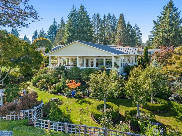 10139 Windward Drive NW, Olympia, WA 98502