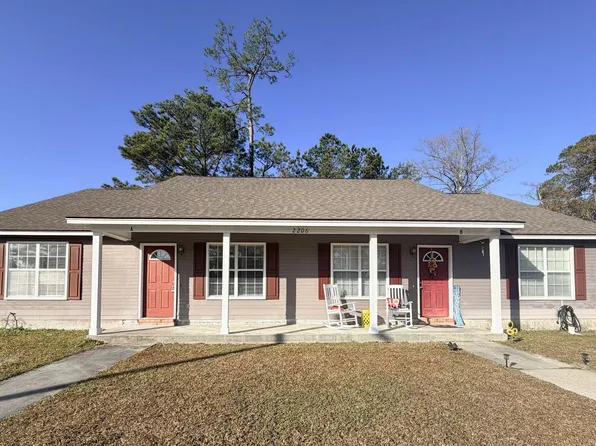 2206A Pulaski Cir, Valdosta, GA 31602
