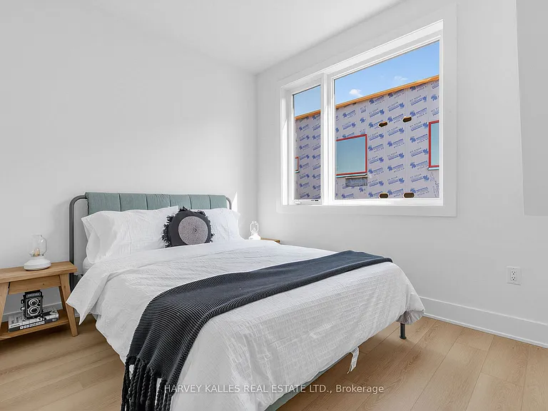 45 Bellevue Ave #2A — Photo 15