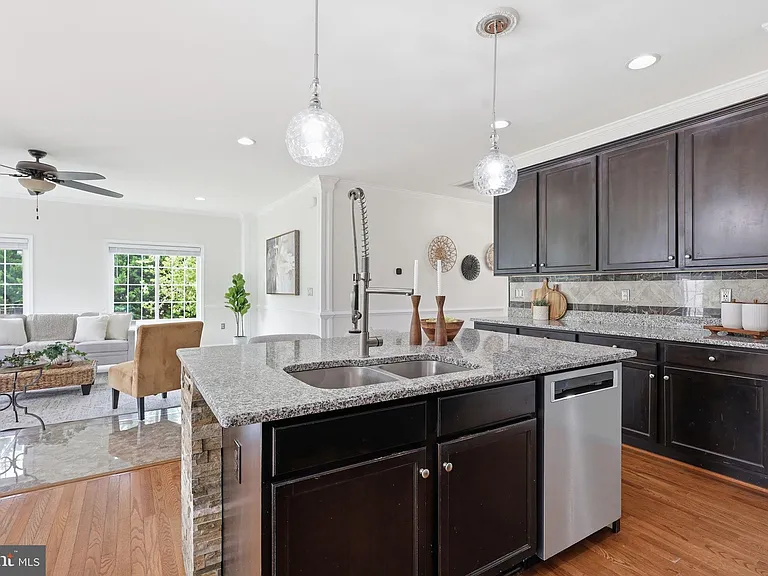 320 Timber Mill Ln — Photo 15
