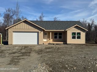 2577 N Midland Ave, Palmer, AK 99645