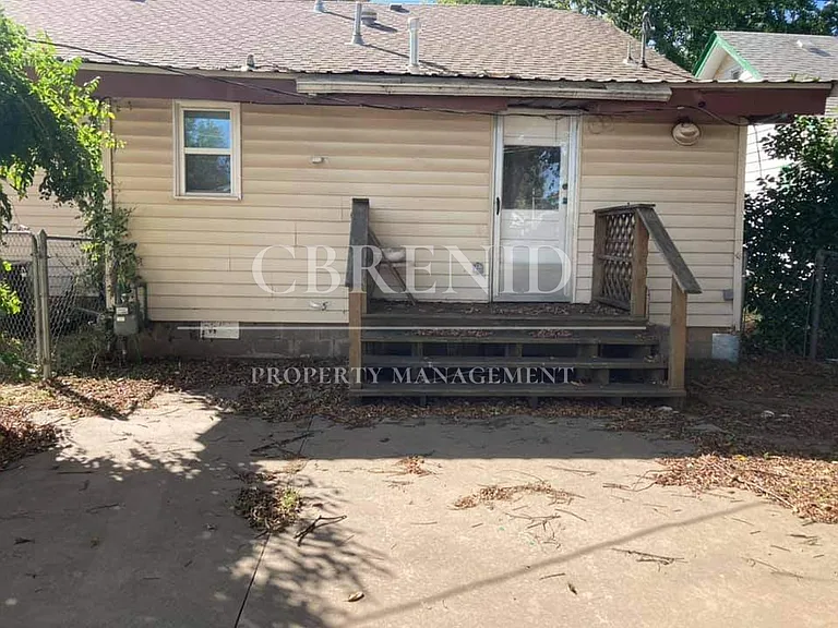417 S Johnson St — Photo 19