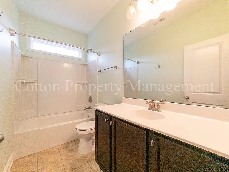 7445 Darius Dr — Photo 36