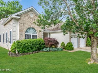 33 Pine Valley Rd, Jackson, NJ 08527