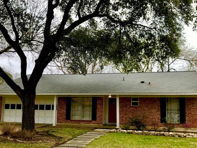 1410 Neptune Ln, Houston, TX, 77062