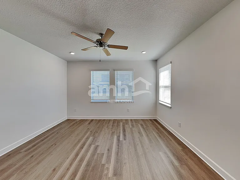 3204 Carthage Ave — Photo 7