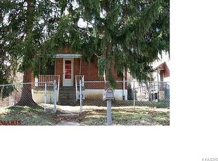 10103 Green Valley Dr, Saint Louis, MO