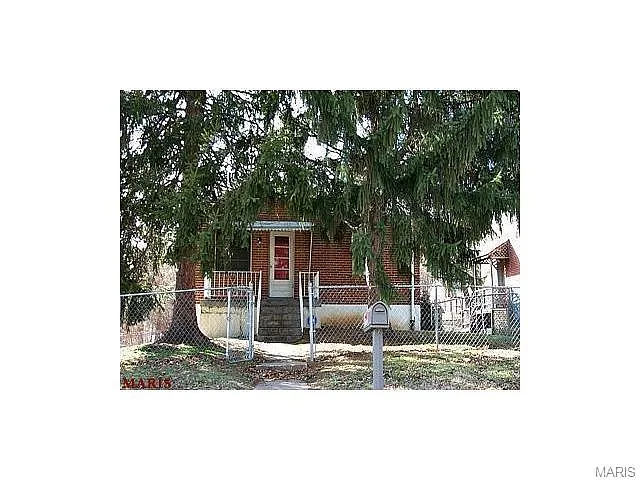 10103 Green Valley Dr photo 1