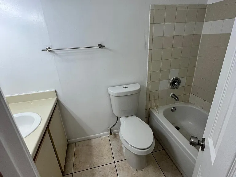 3016 Parkway Blvd #105 — Photo 15