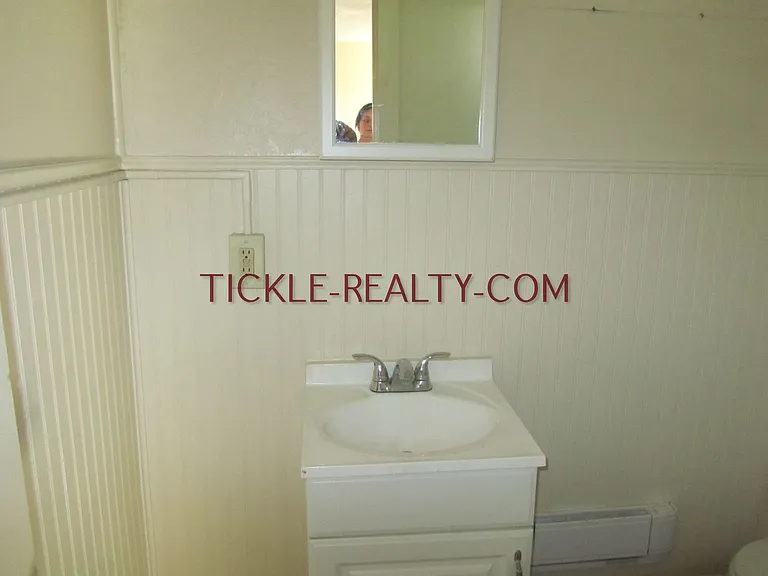 294 Meigs St — Photo 9