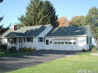 1225 Palmer Dr, Bridgeport, NY 13030