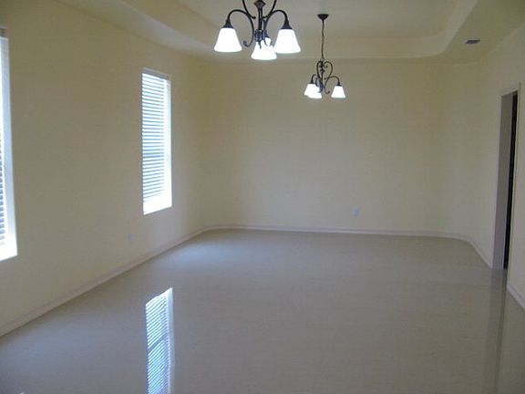 3rd image of 7079 Lago Vista Blvd