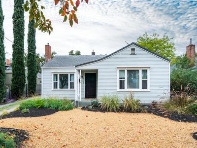 2218 Court St, Redding, CA, 96001