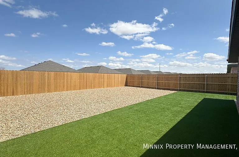 8007 Date Ave — Photo 22