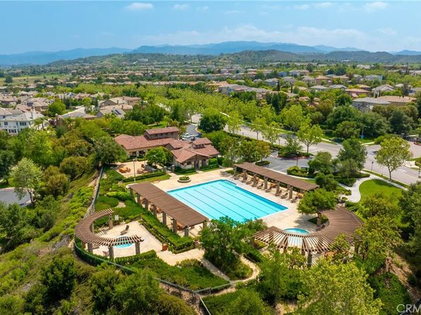 25618 Via Alisa, Valencia, CA 91381