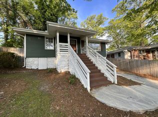 136 Victor Cir NW, Atlanta, GA 30314