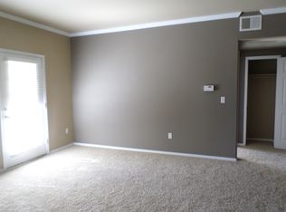 6105 S Parker Rd APT 9205, Centennial, CO 80016