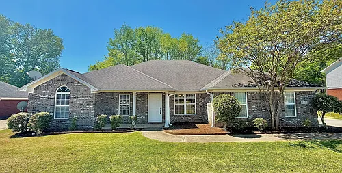 110 Autumn Branch Dr Photo 1