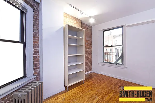 Rented by Zumper Inc | media 30