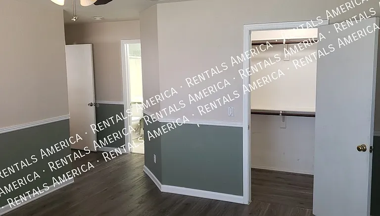 15827 W Yavapai St — Photo 11