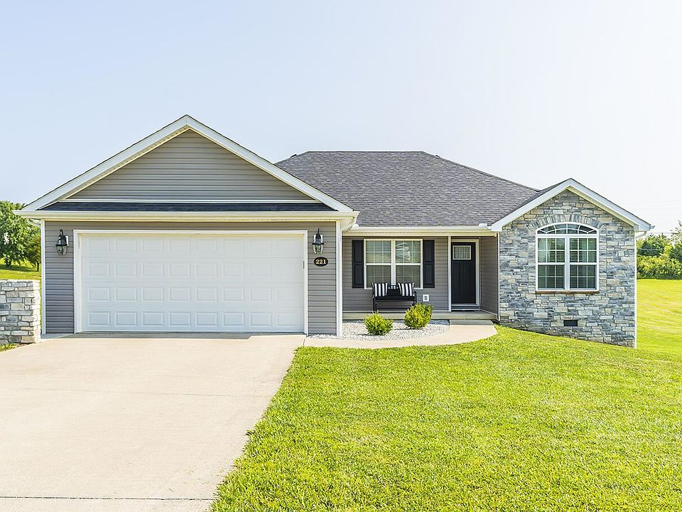 1st image of 221 Andover Dr