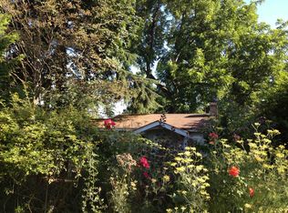 3046 NE 94th St, Seattle, WA 98115