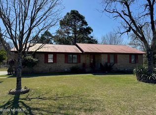 4105 Homestead Dr, New Bern, NC 28562