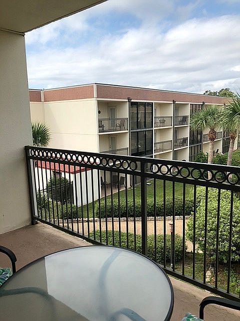 1st image of 2046 Beach Blvd