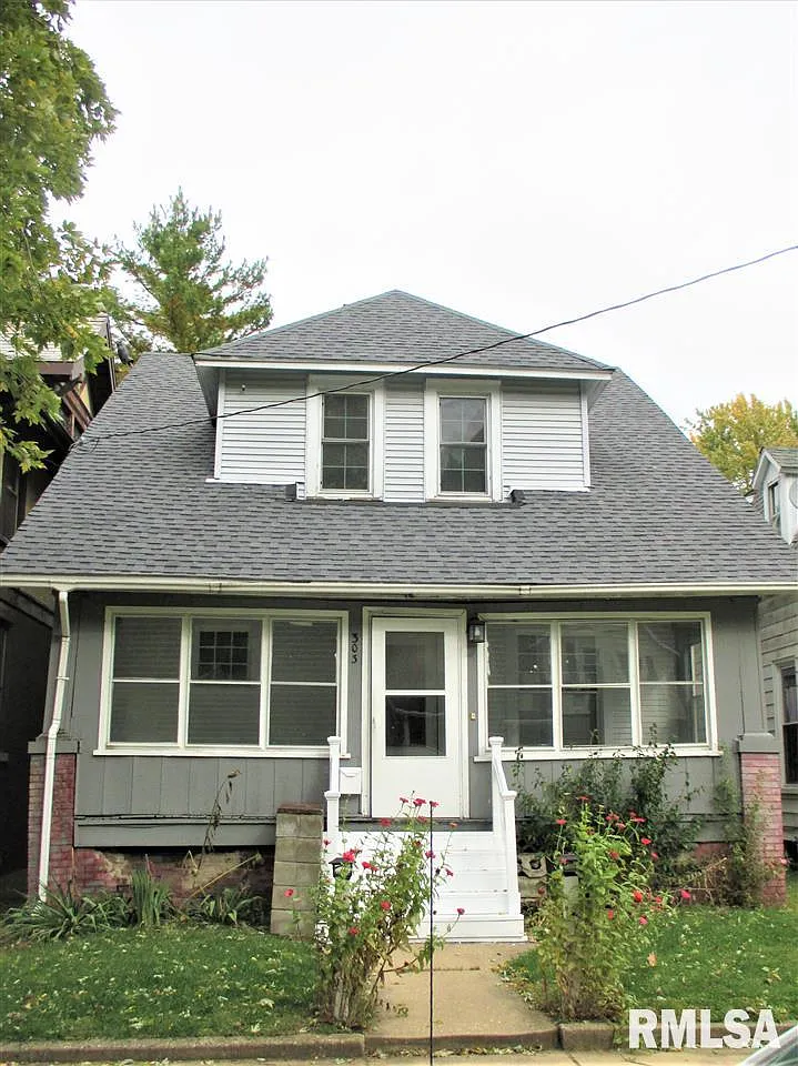 303 E Thrush Ave photo 1