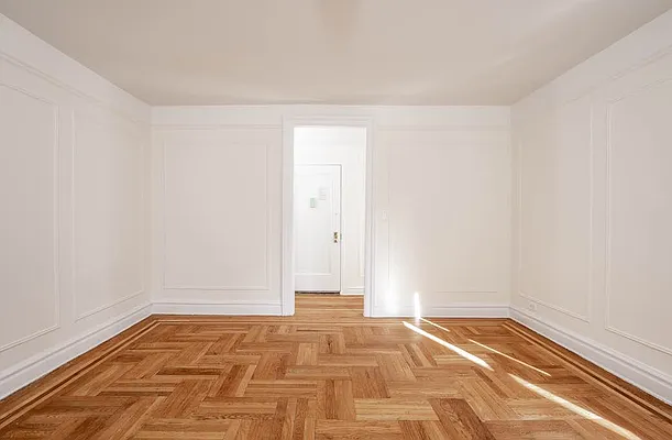 Rented by City Connections Realty | media 19