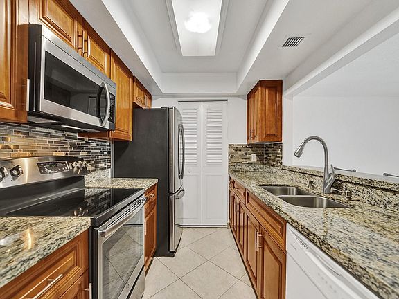 2nd image of 428 NW 70th Avenue #135