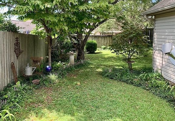 3rd image of 5513 Flathead Way